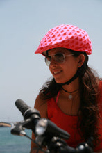 Load image into Gallery viewer, Coolcasc Printed Cool Helmet Cover Pink/Red Hearts