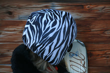 Load image into Gallery viewer, Coolcasc Printed Cool Helmet Cover Zebra
