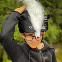 Load image into Gallery viewer, Coolcasc Animals Helmet Cover Skunk
