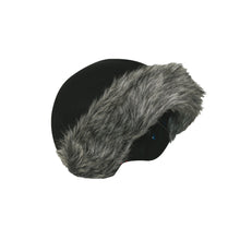 Load image into Gallery viewer, Coolcasc Exclusive Helmet Cover Grey Fur
