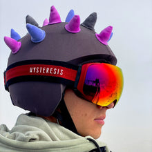 Load image into Gallery viewer, Coolcasc-Show Time Helmet Cover Purple Horns
